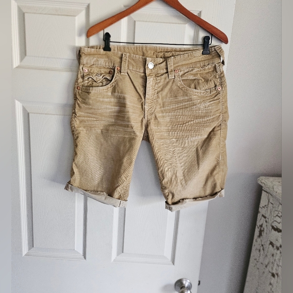 True Religion Ricky Cut Off 34 Short Good Used Condition - Picture 1 of 6